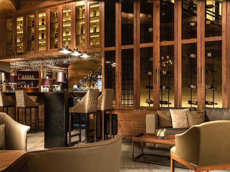 Live Aqua Ciudad de México Bosques de las Lomas — eat & drink