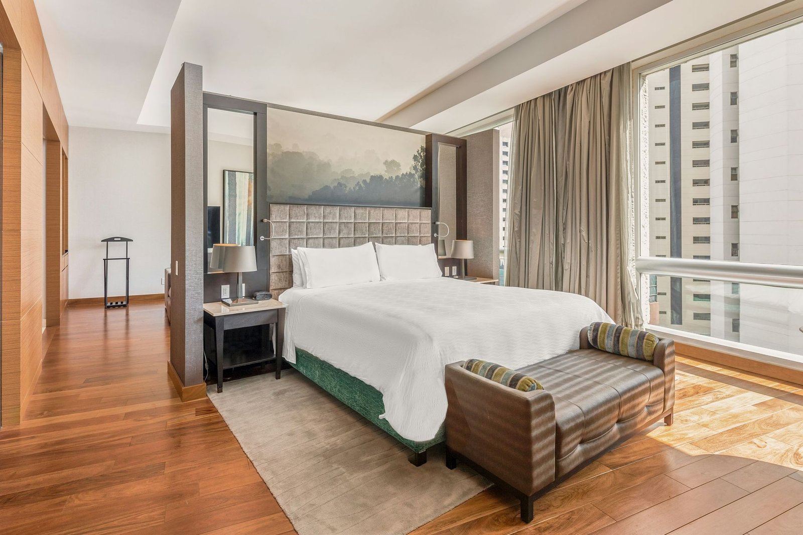 Live Aqua Ciudad de México Bosques de las Lomas — rooms