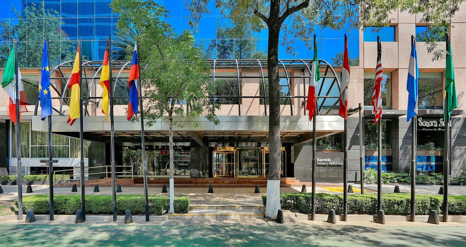 Barceló México Reforma — backstory