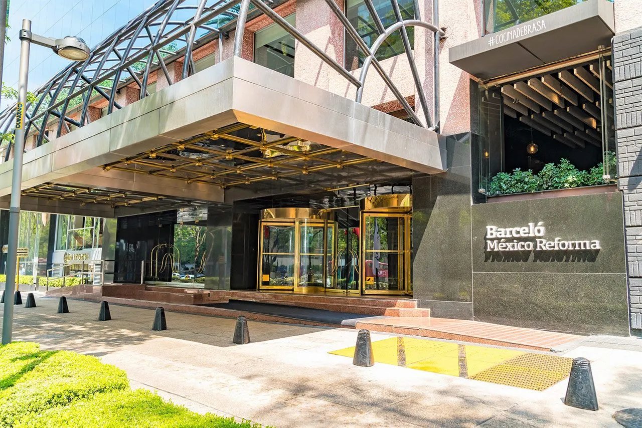 Barceló México Reforma — backstory