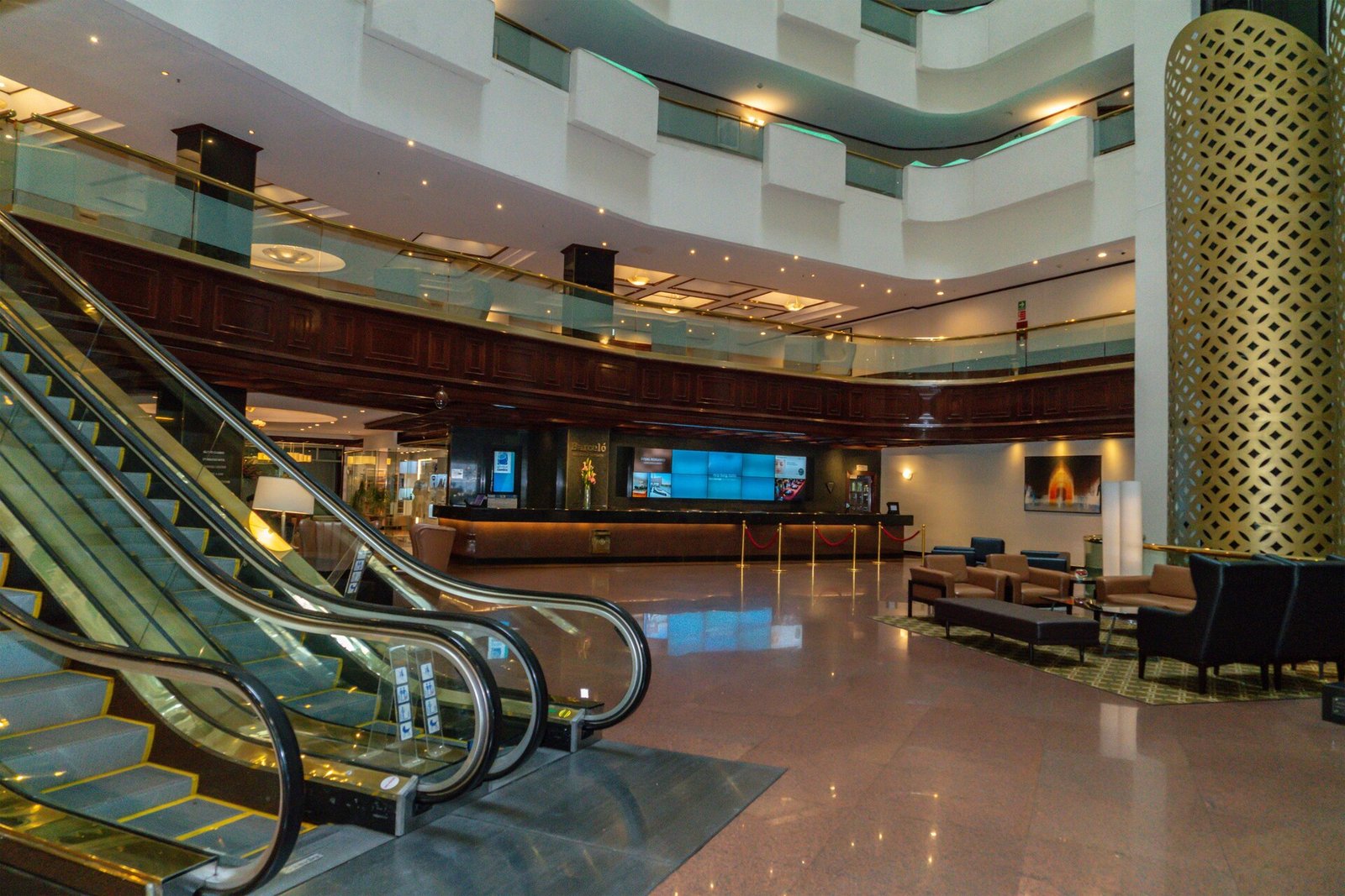 Barceló México Reforma — vibe