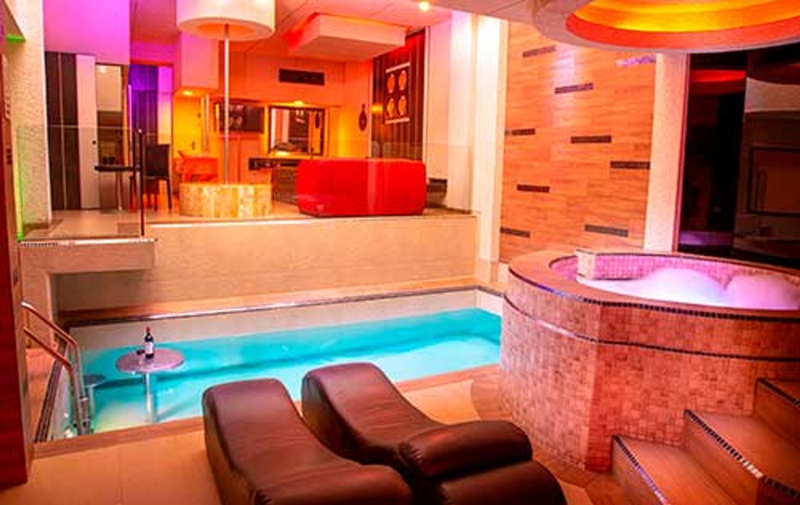 Pasadena Hotel & Villas, the pool