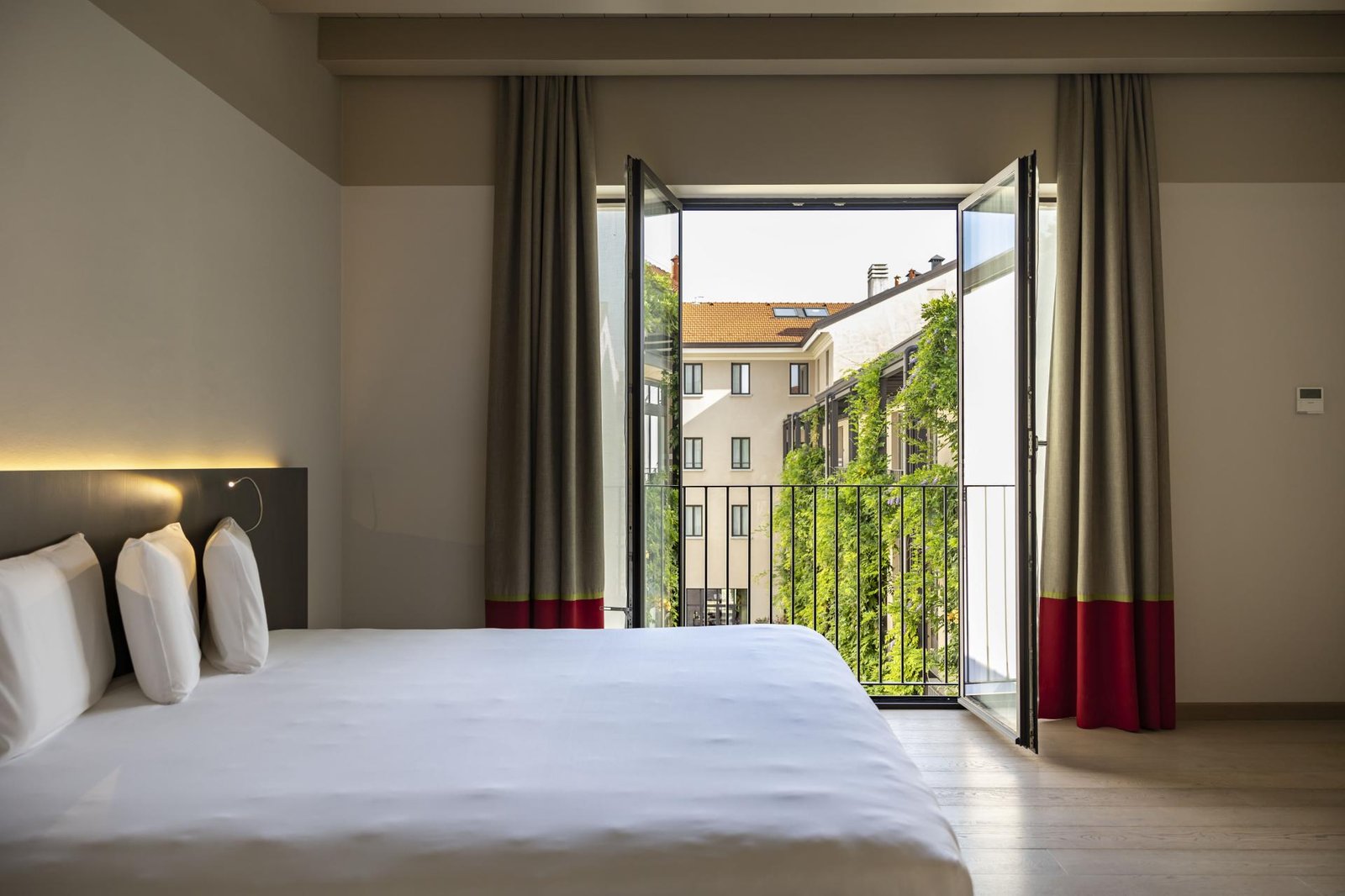 Savona 18 Suites — rooms