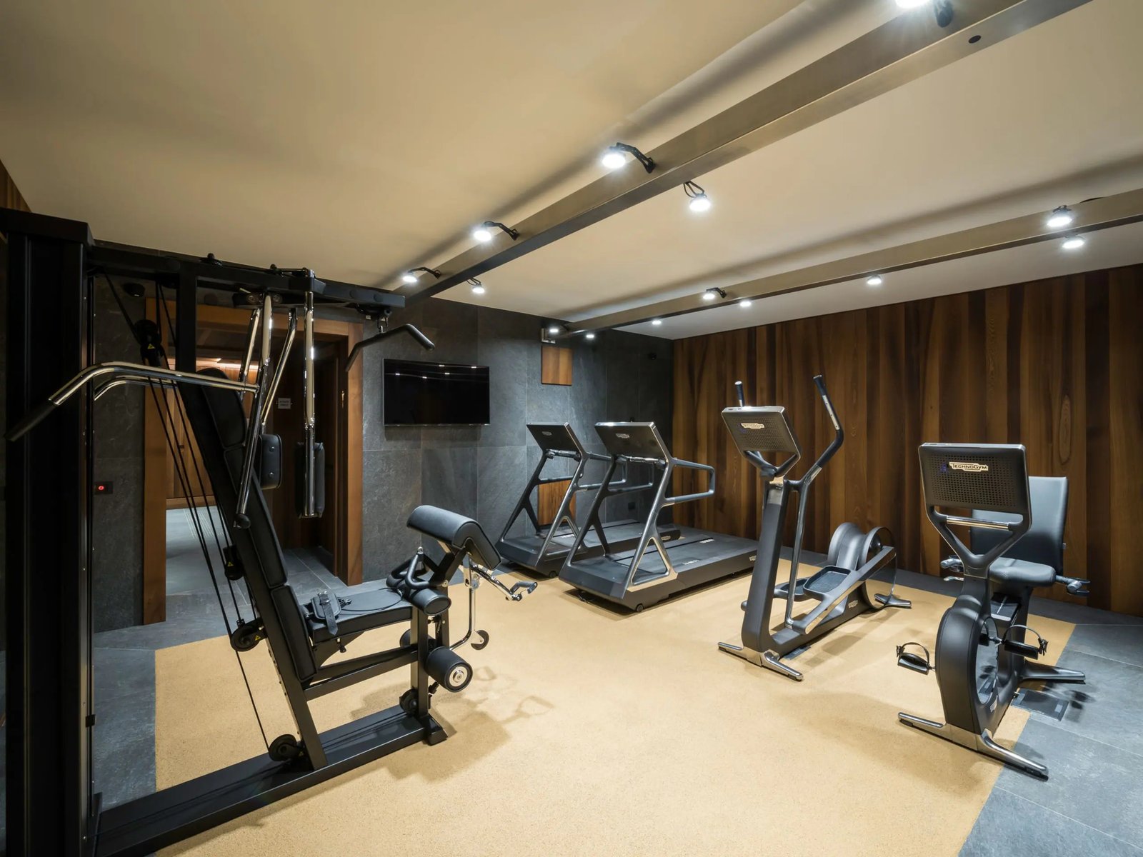 Hyatt Centric Milan Centrale, the spa