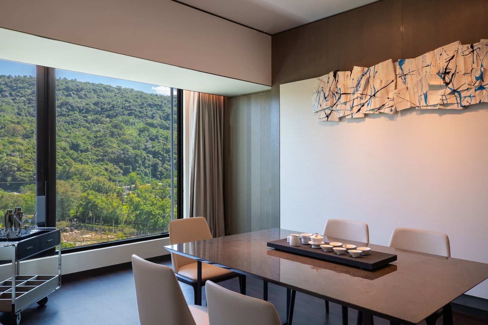 Renaissance Taipei Shihlin Hotel — eat & drink