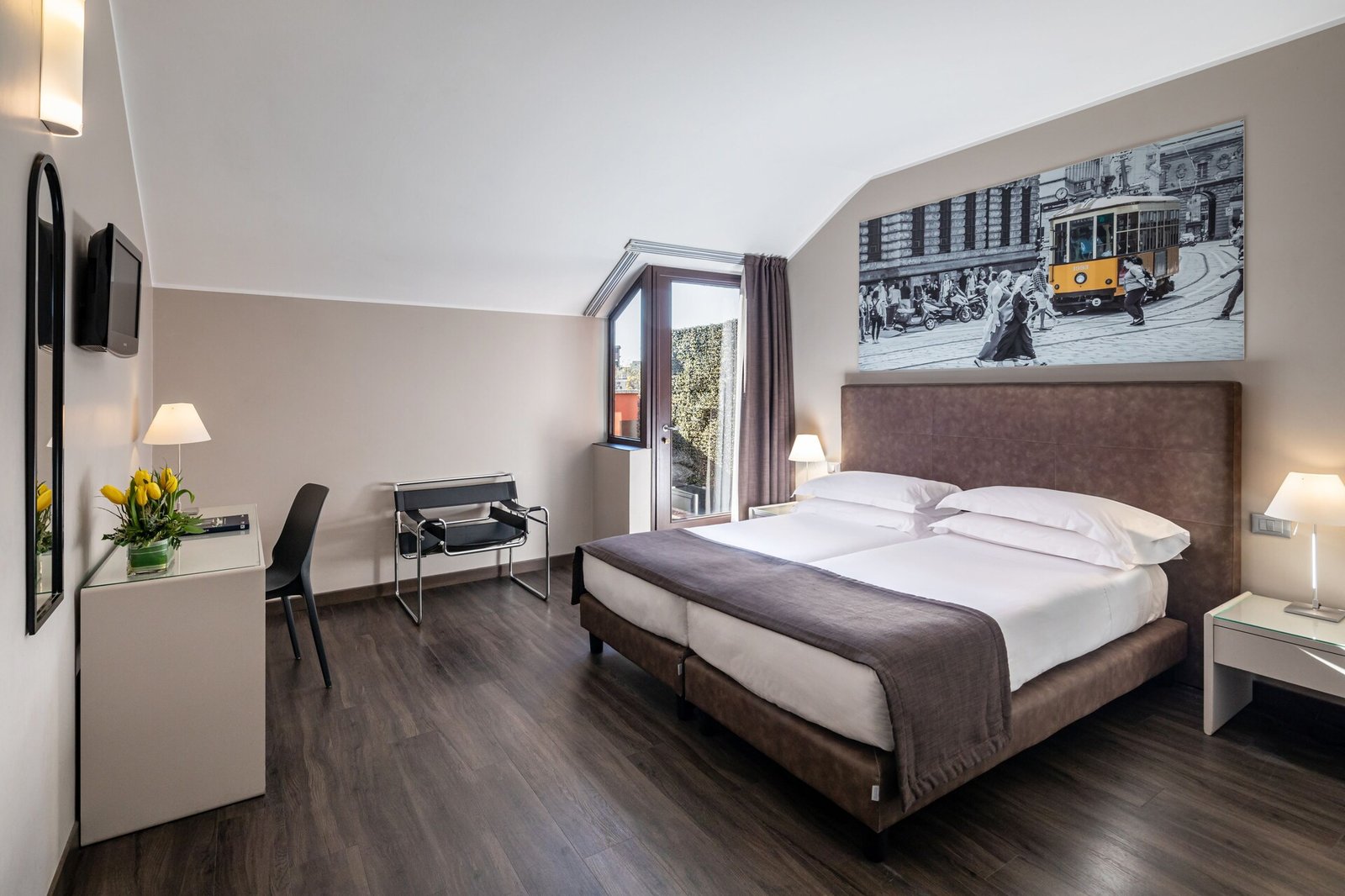 Palazzo delle Stelline — rooms