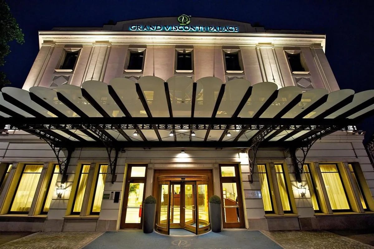 Grand Visconti Palace Hotel — backstory