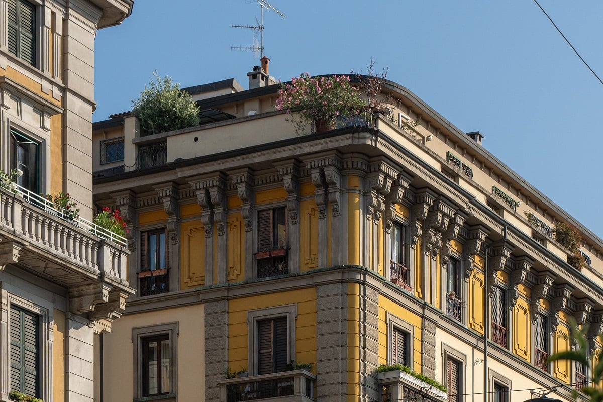 Hotel Milu Milano — backstory