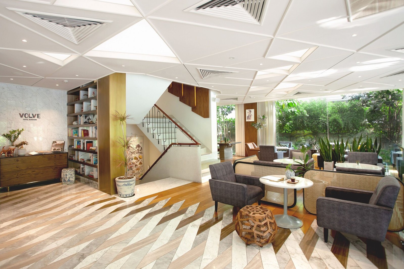 Volve Hotel Bangkok — eat & drink