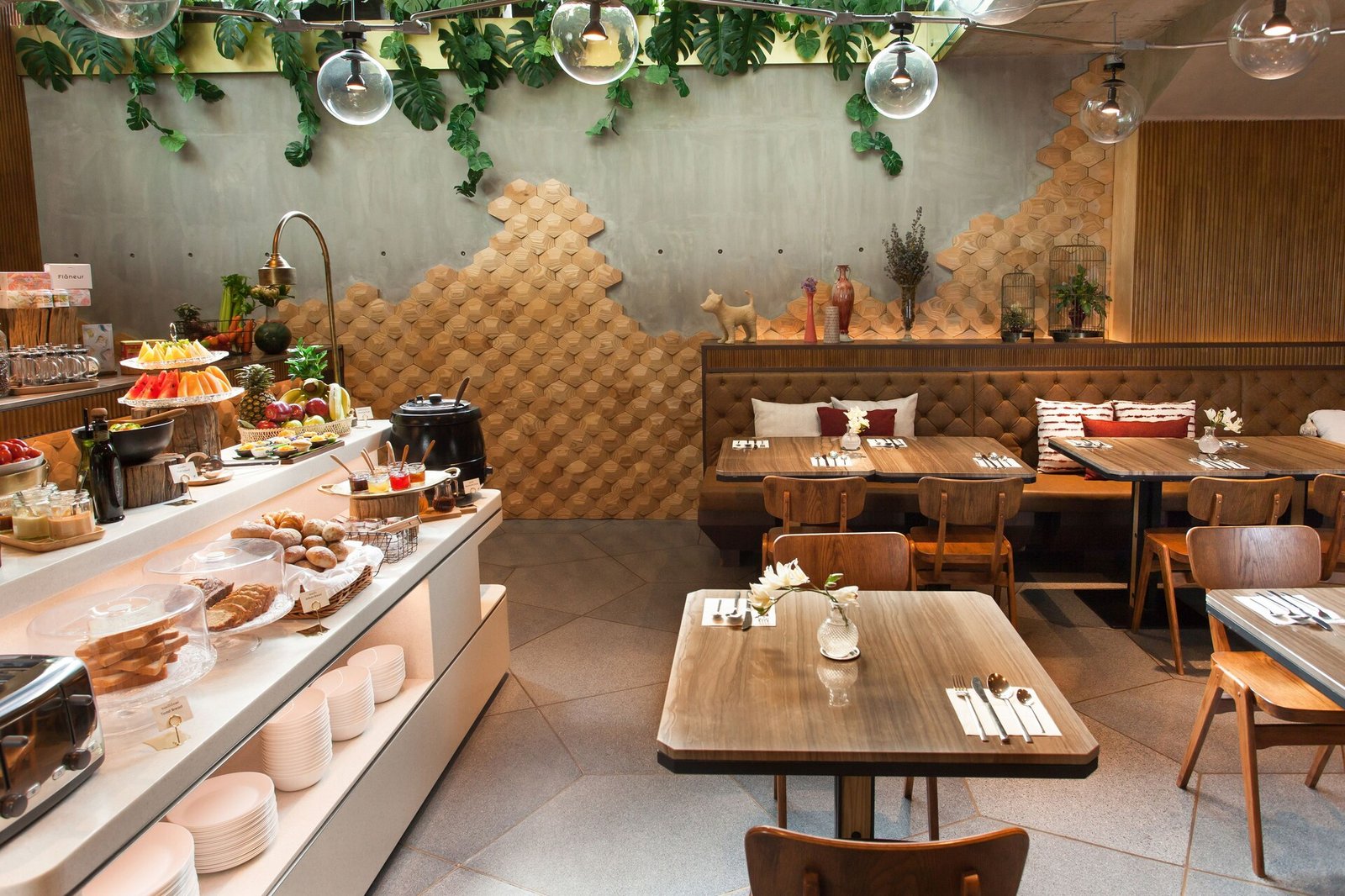 Volve Hotel Bangkok — eat & drink