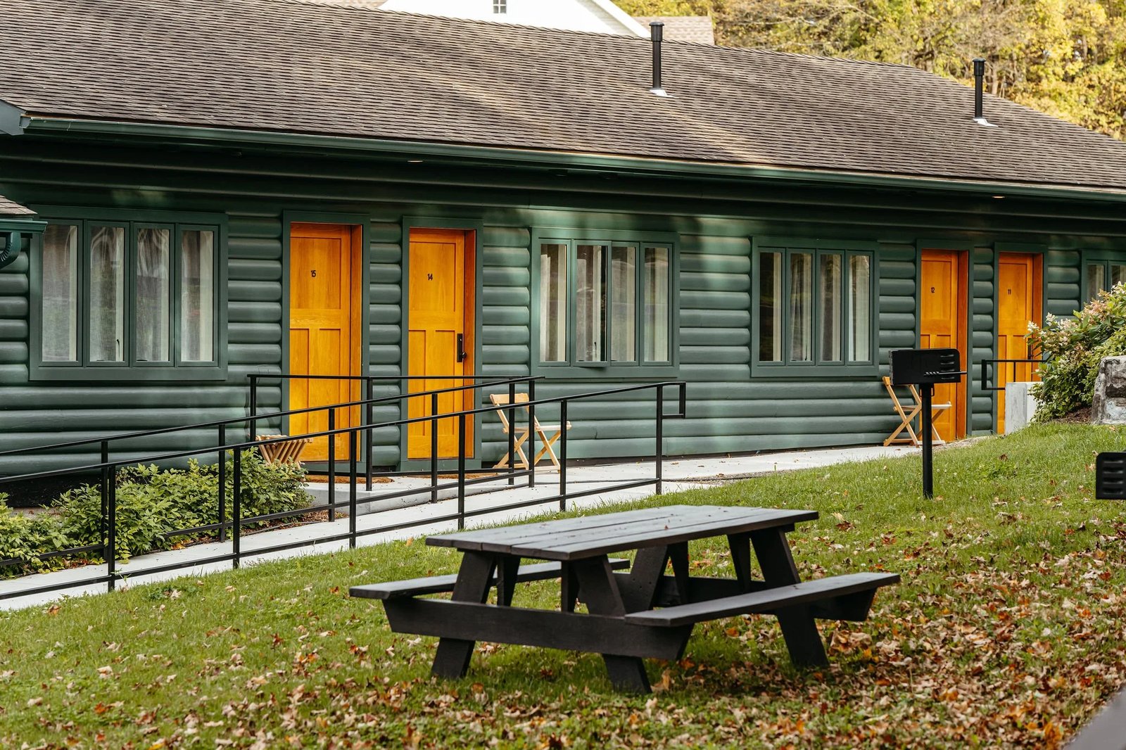 Camptown Hotel — backstory