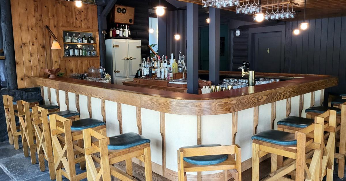 Camptown Hotel — eat & drink
