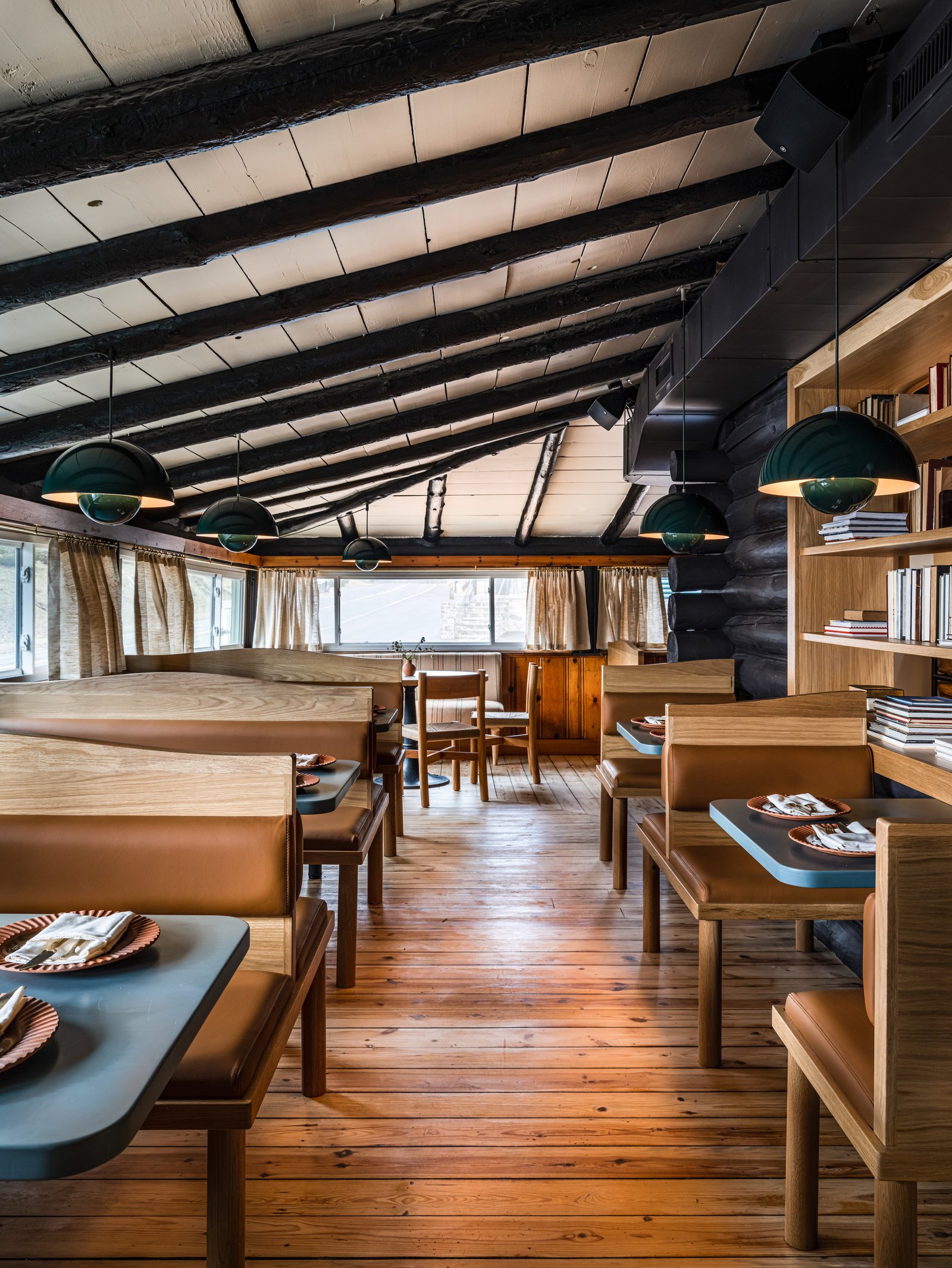 Camptown Hotel — eat & drink