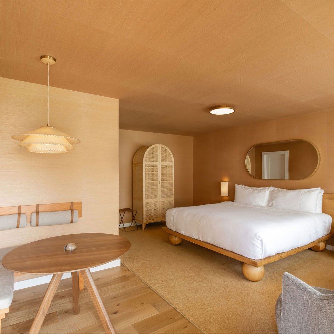 Camptown Hotel — rooms