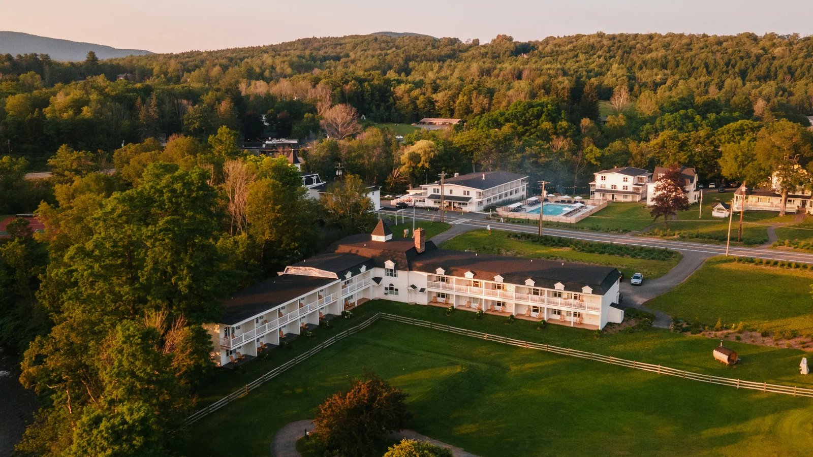 Wylder Hotel Windham, an SLH Hotel