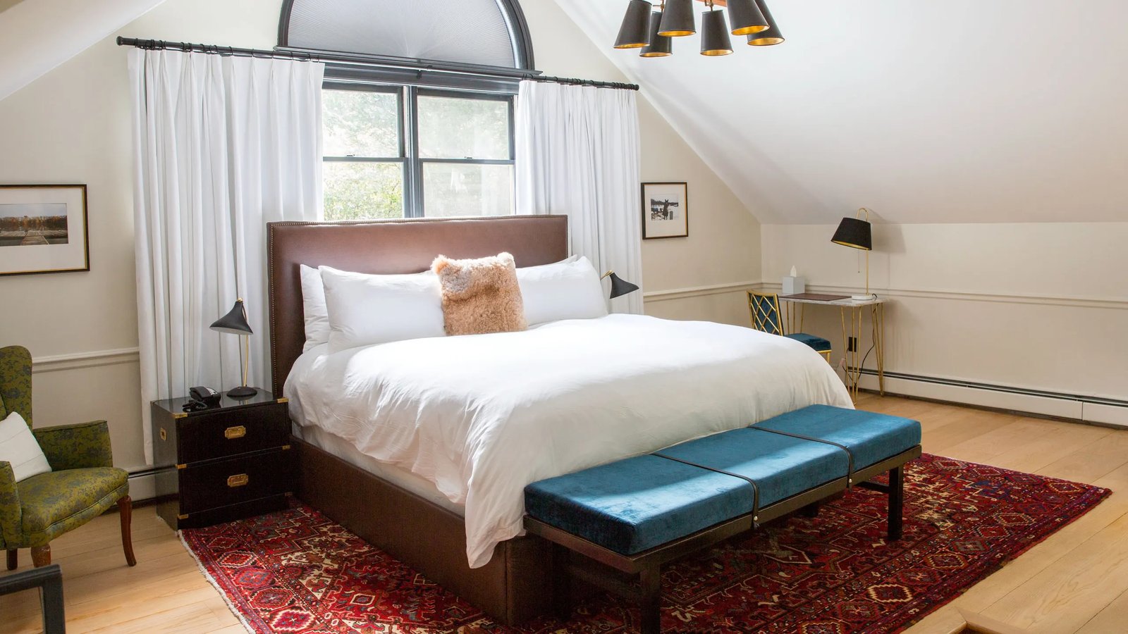 Hasbrouck House — rooms