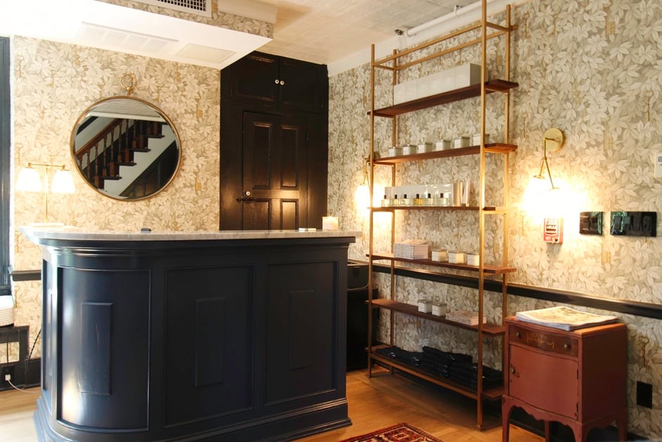 Hasbrouck House — vibe