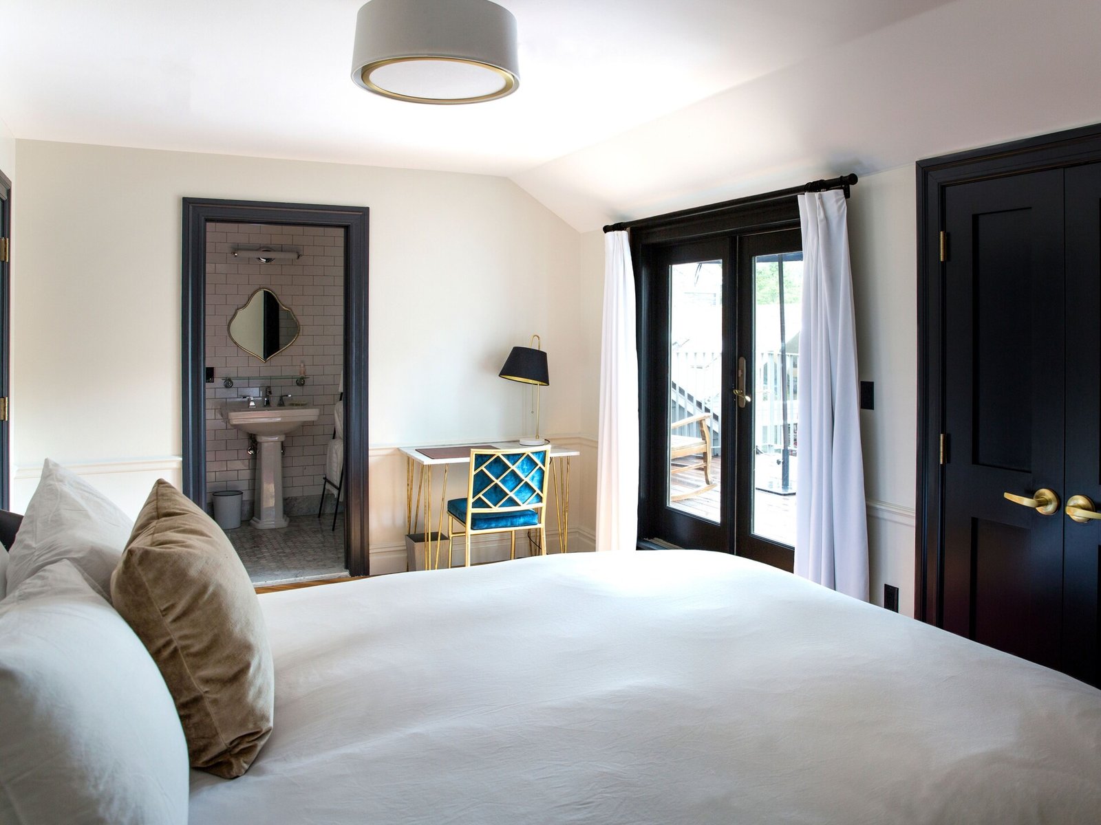 Hasbrouck House — rooms