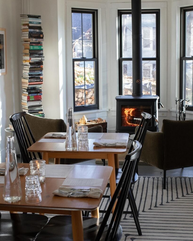 The Yarra, dining room & saturday supper club