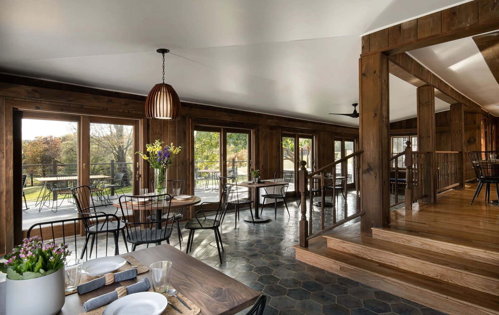 Hemlock Neversink, bittersweet restaurant