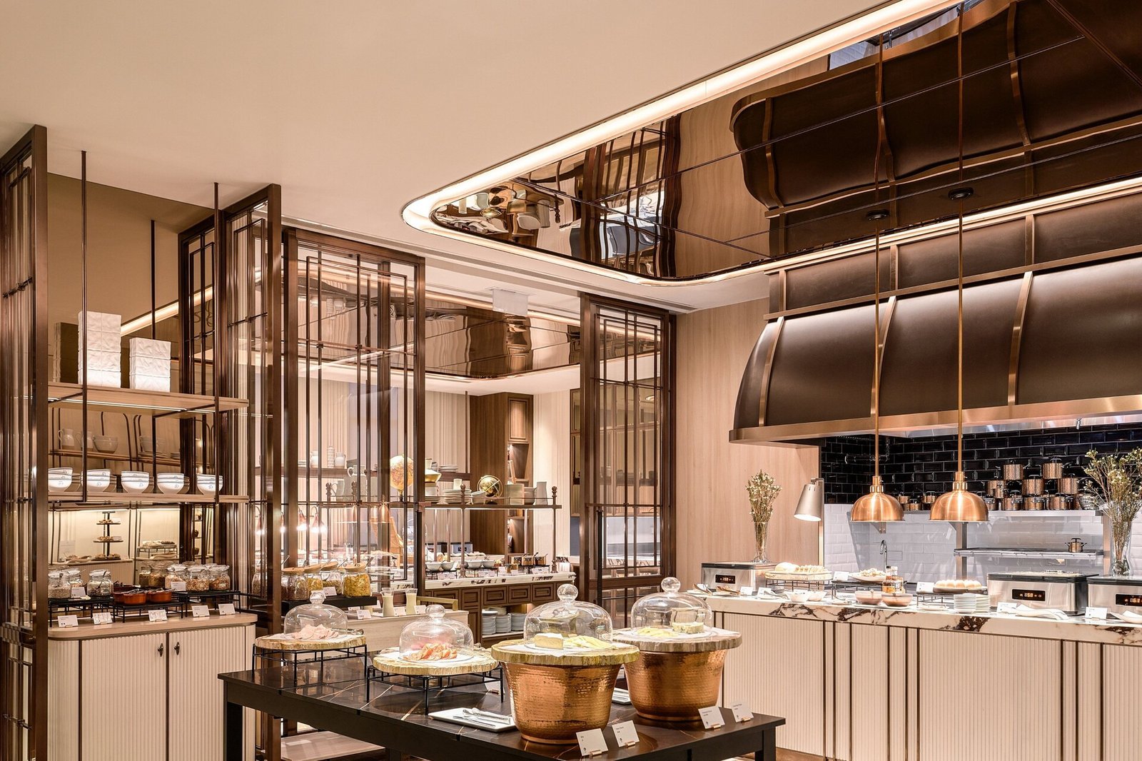 InterContinental Bangkok Sukhumvit, at the table