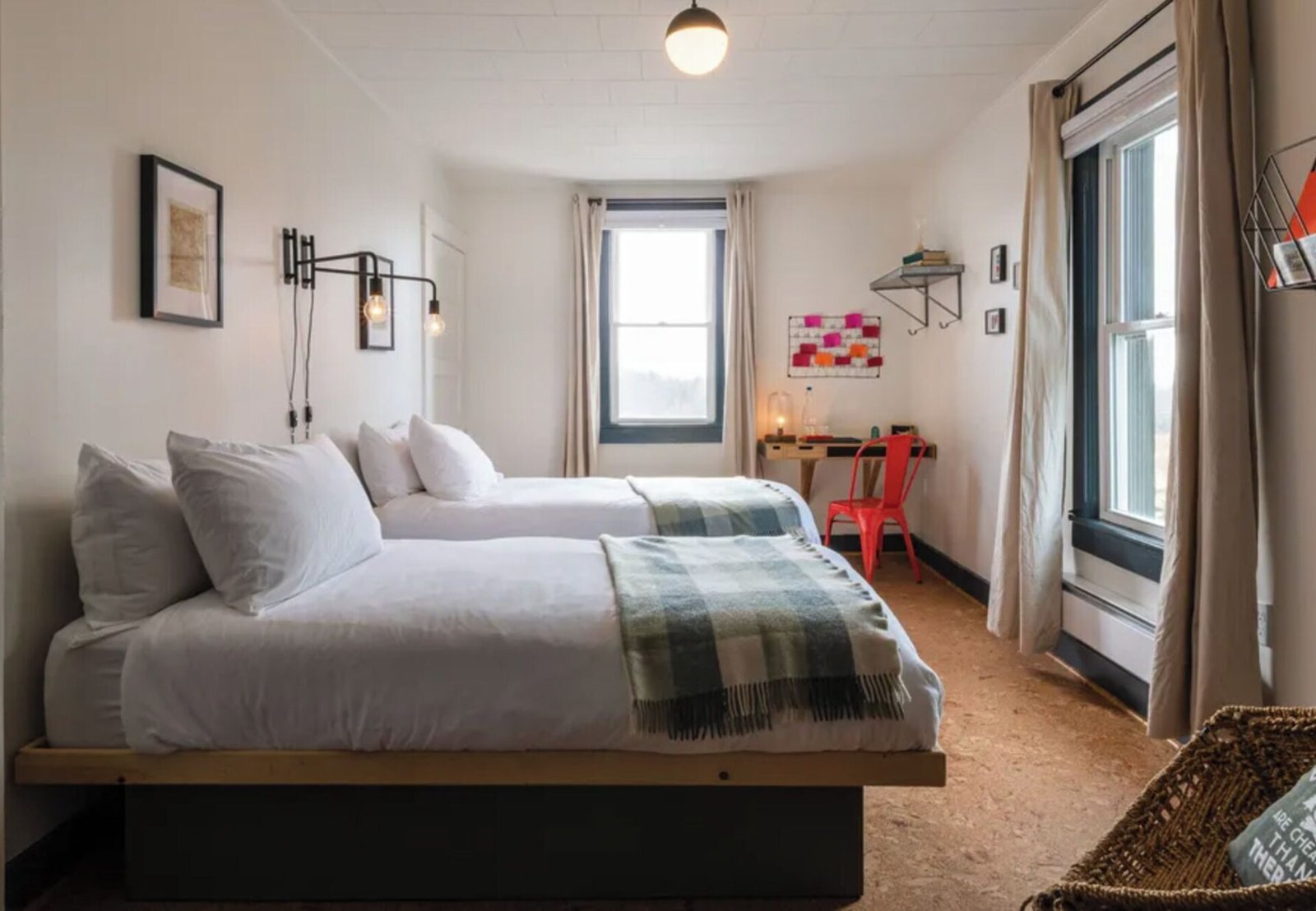 The Arnold House — rooms