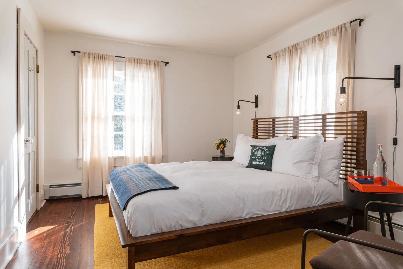 The Arnold House — rooms