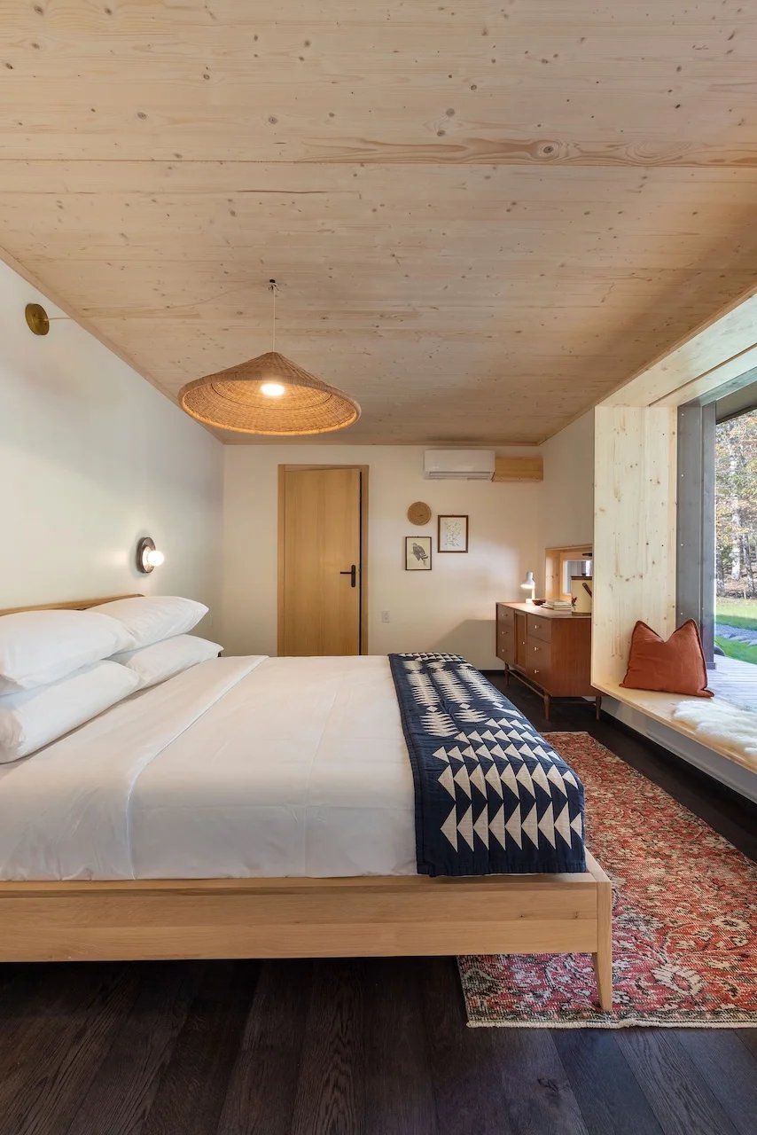 Eastwind Hotel - Windham — rooms