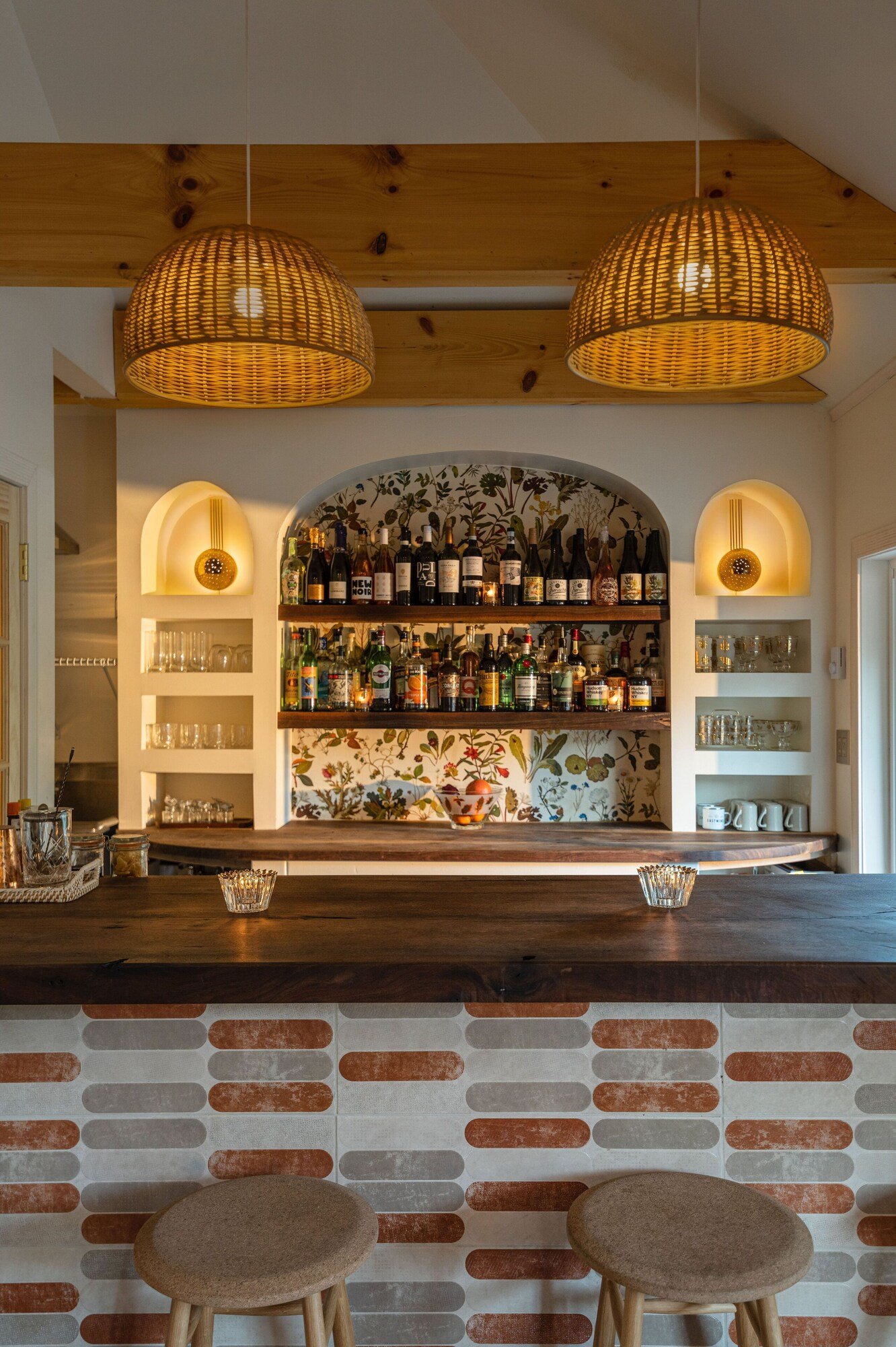 Eastwind Hotel - Lake Placid — eat & drink