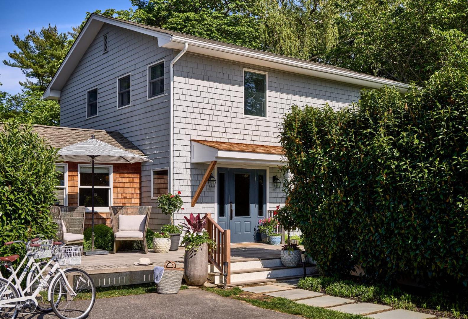 Journey East Hampton — backstory