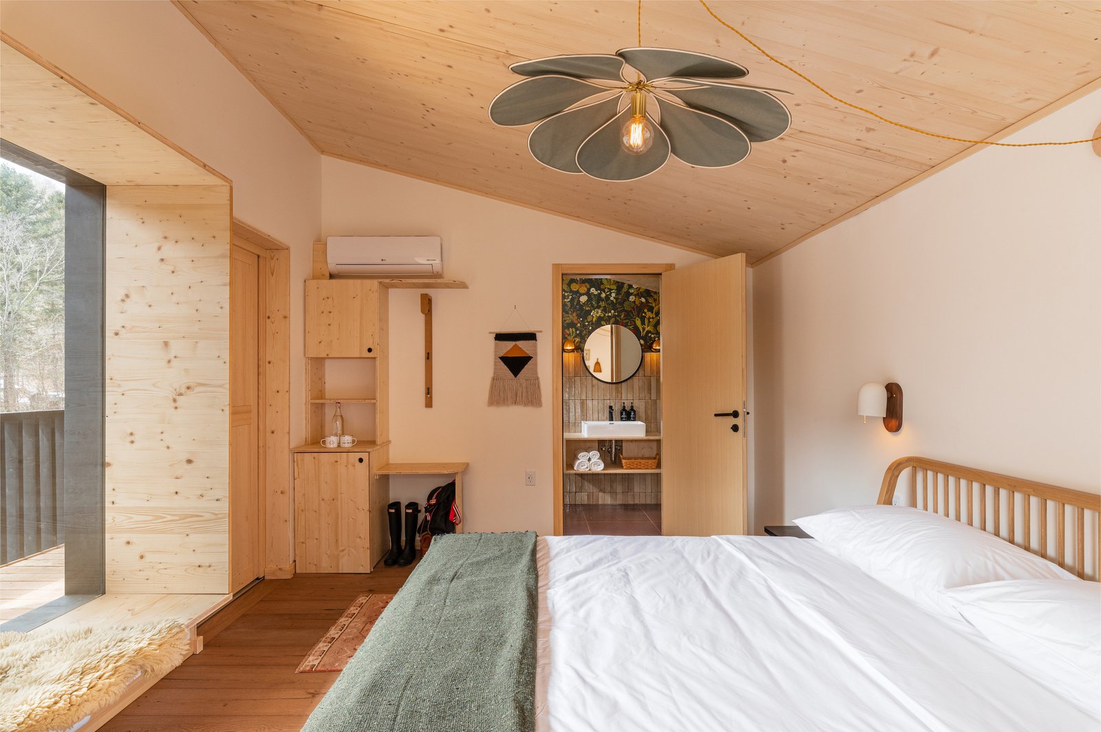Eastwind Hotel - Oliverea Valley — rooms