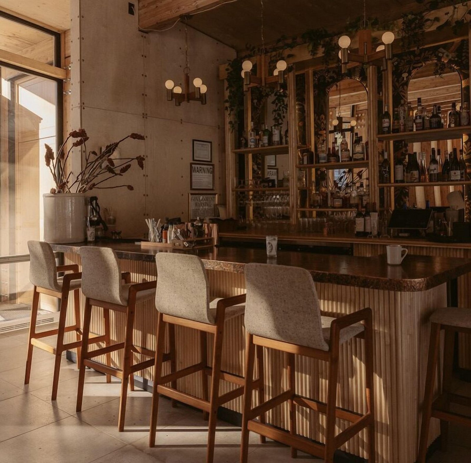 Eastwind Hotel - Oliverea Valley — eat & drink