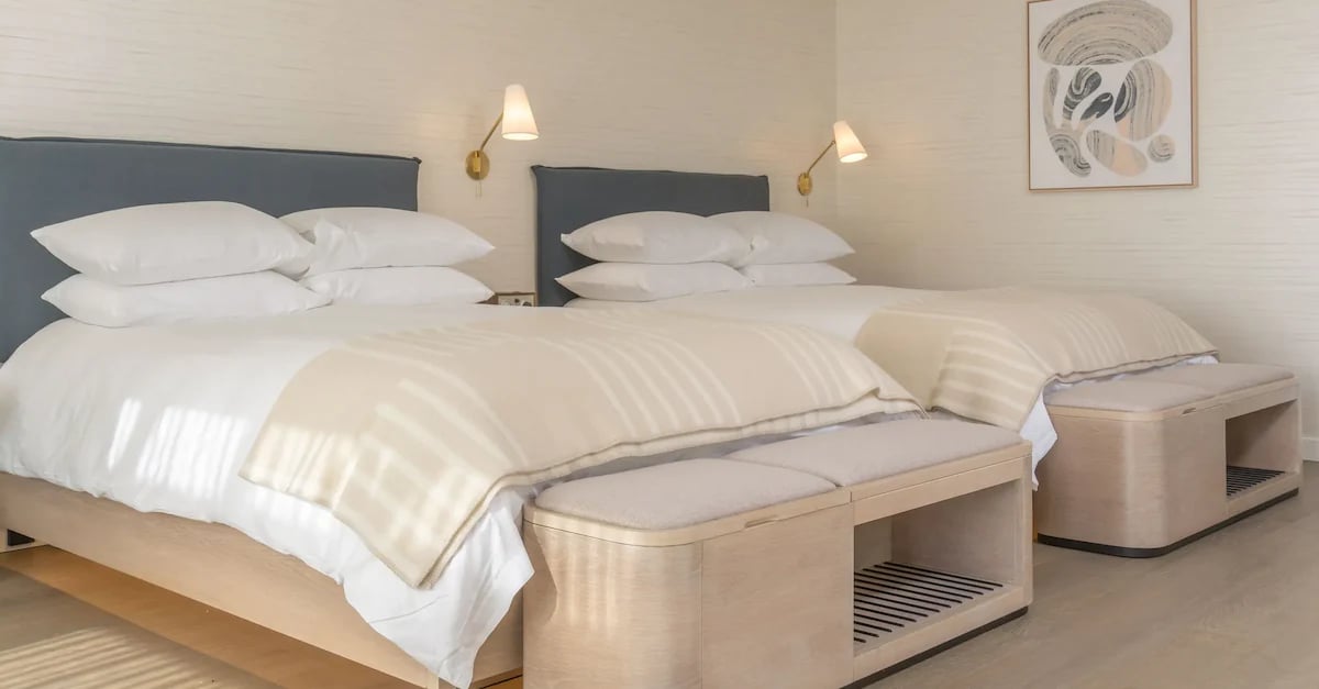 The Shoals Suites & Slips — rooms