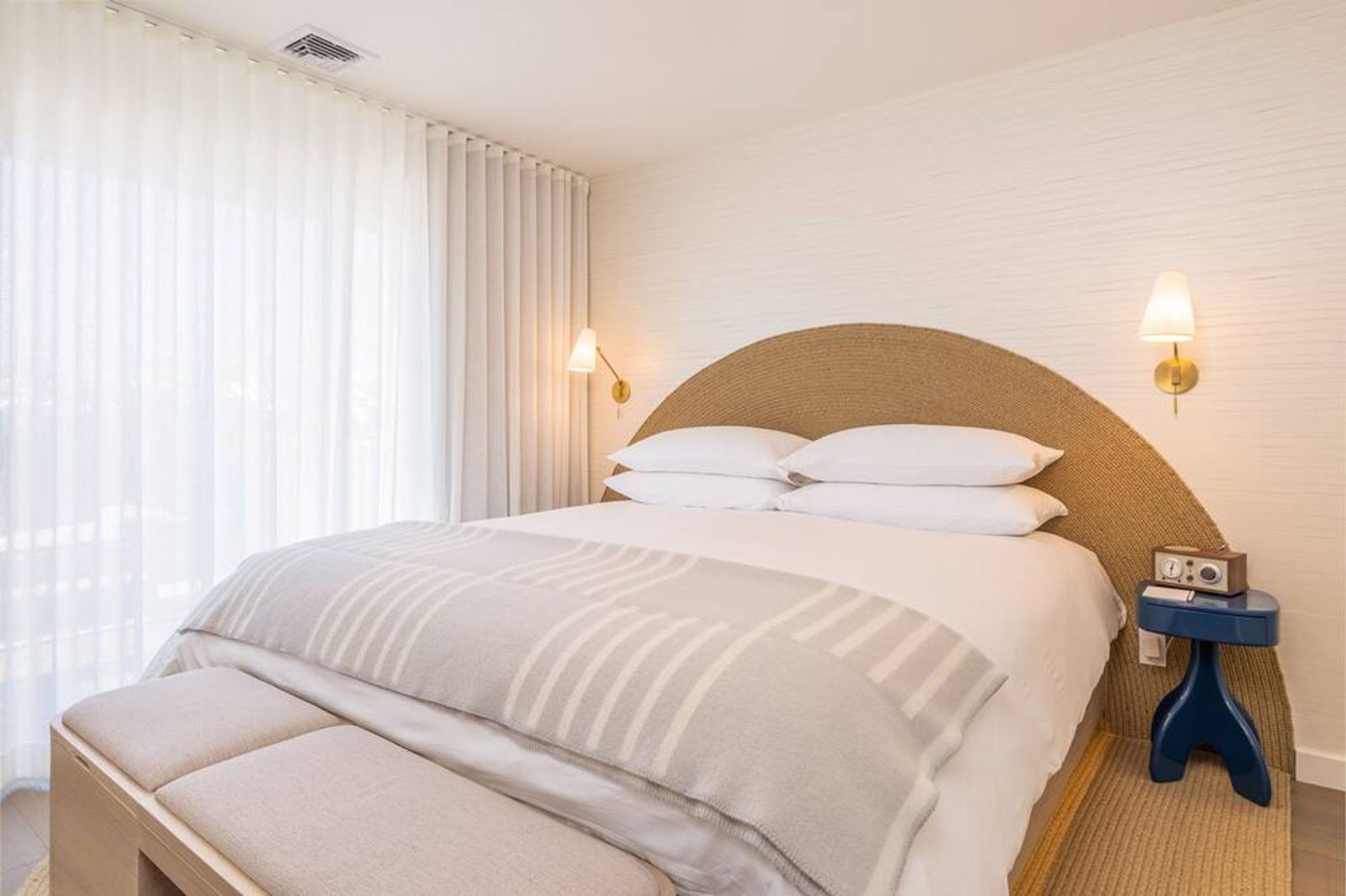 The Shoals Suites & Slips — rooms