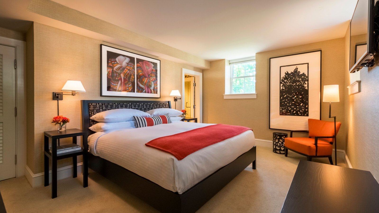Inns of Aurora Resort & Spa — rooms