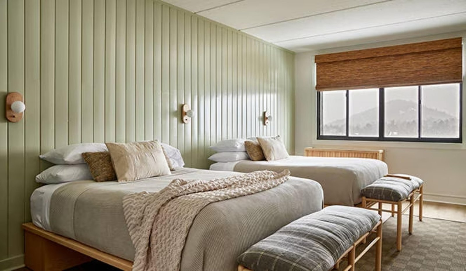 Laurel Lake Placid — rooms