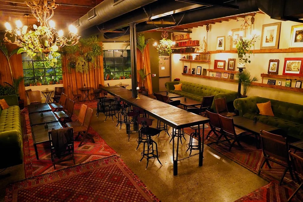 Argos Inn — eat & drink