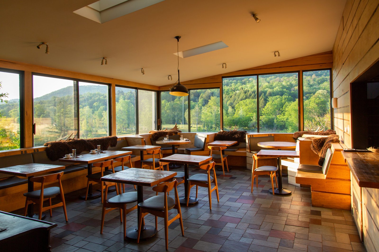 The DeBruce, the dining room