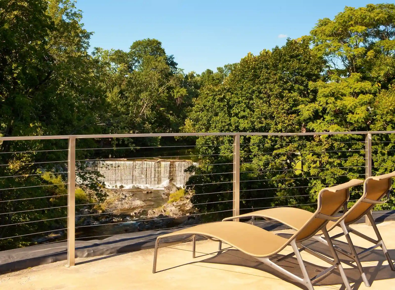The Roundhouse Hotel — vibe