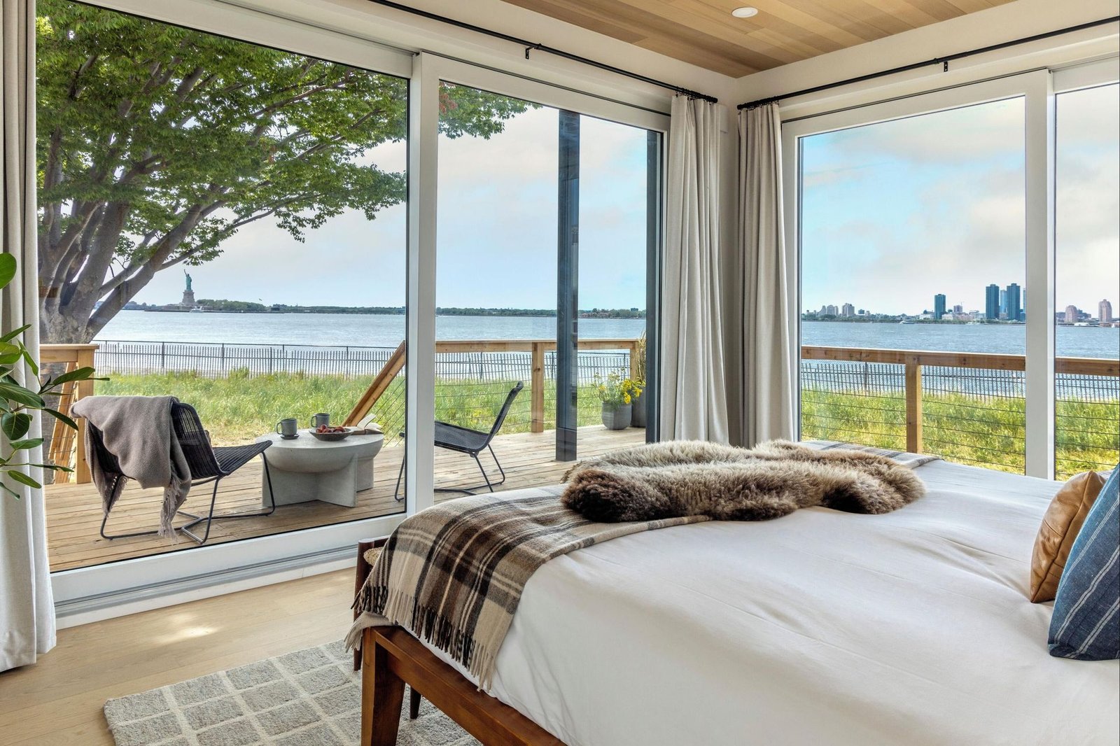Collective Retreats Governors Island — rooms