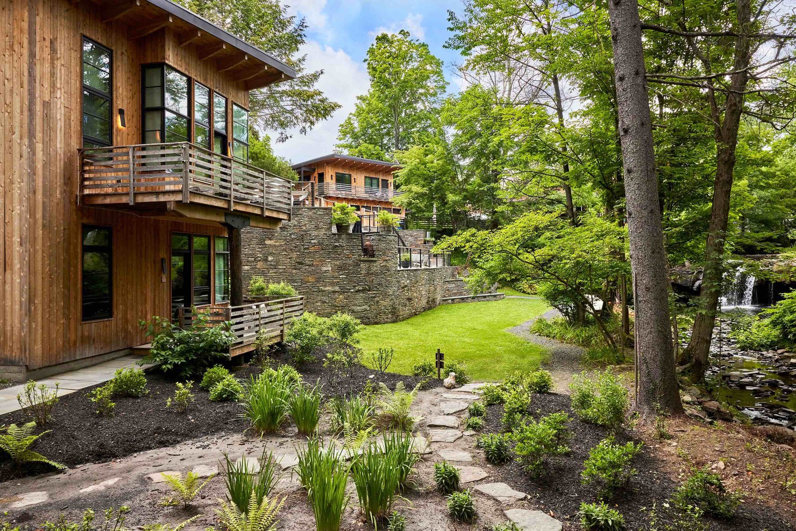 Woodstock Way Hotel