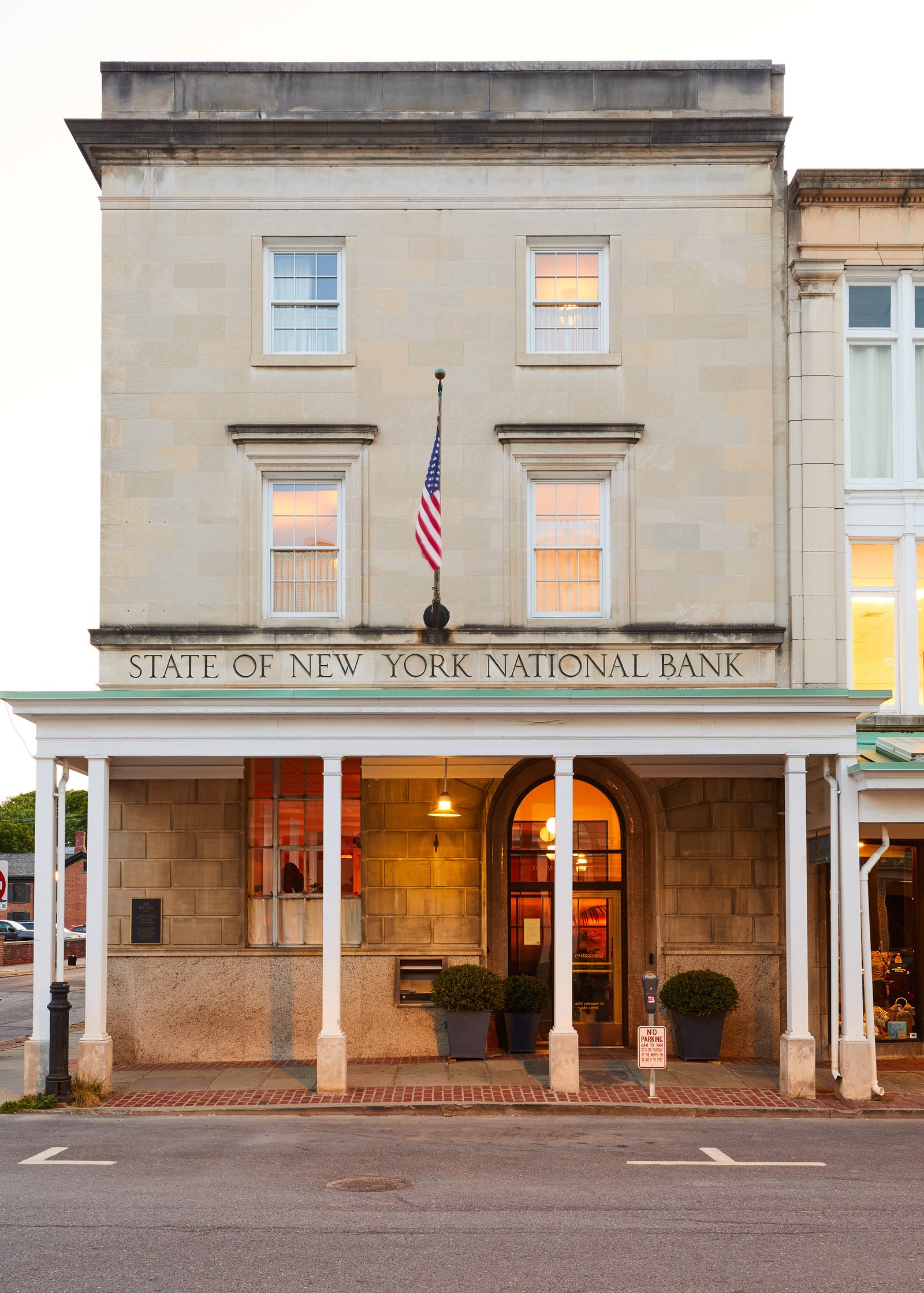Hotel Kinsley — backstory