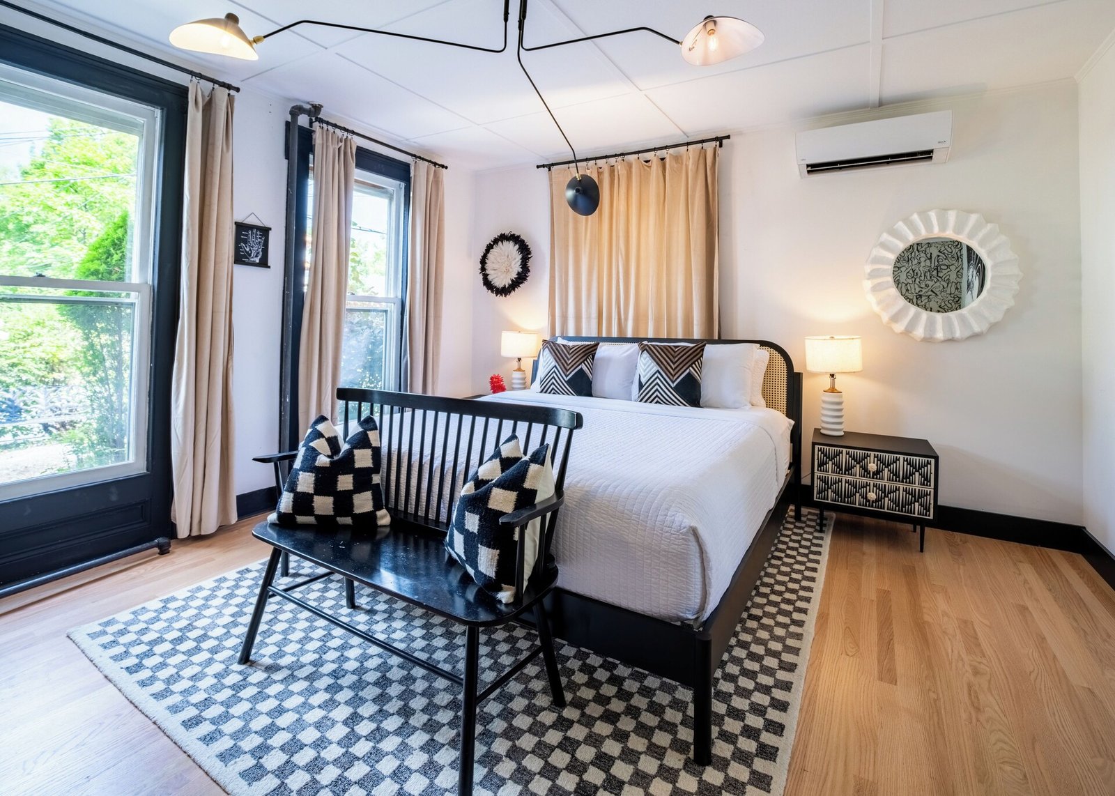 Twin Gables of Woodstock — rooms