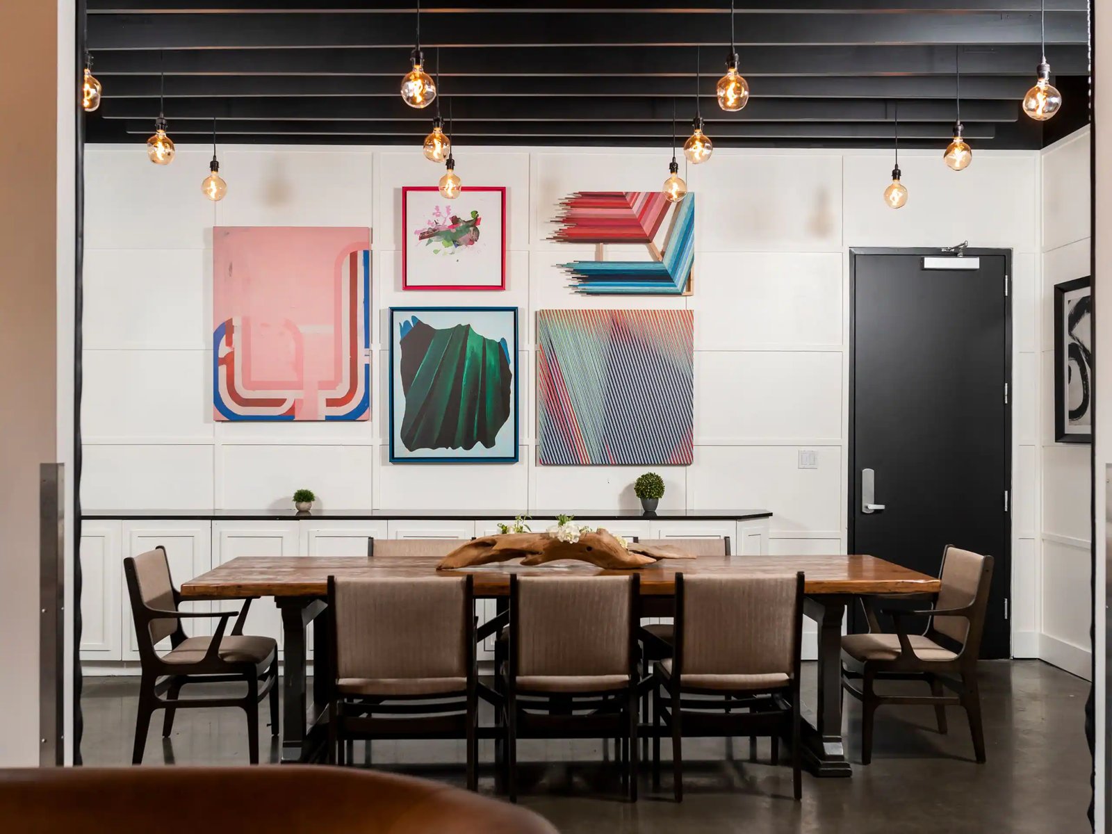 Hotel Nyack - JDV by Hyatt — eat & drink