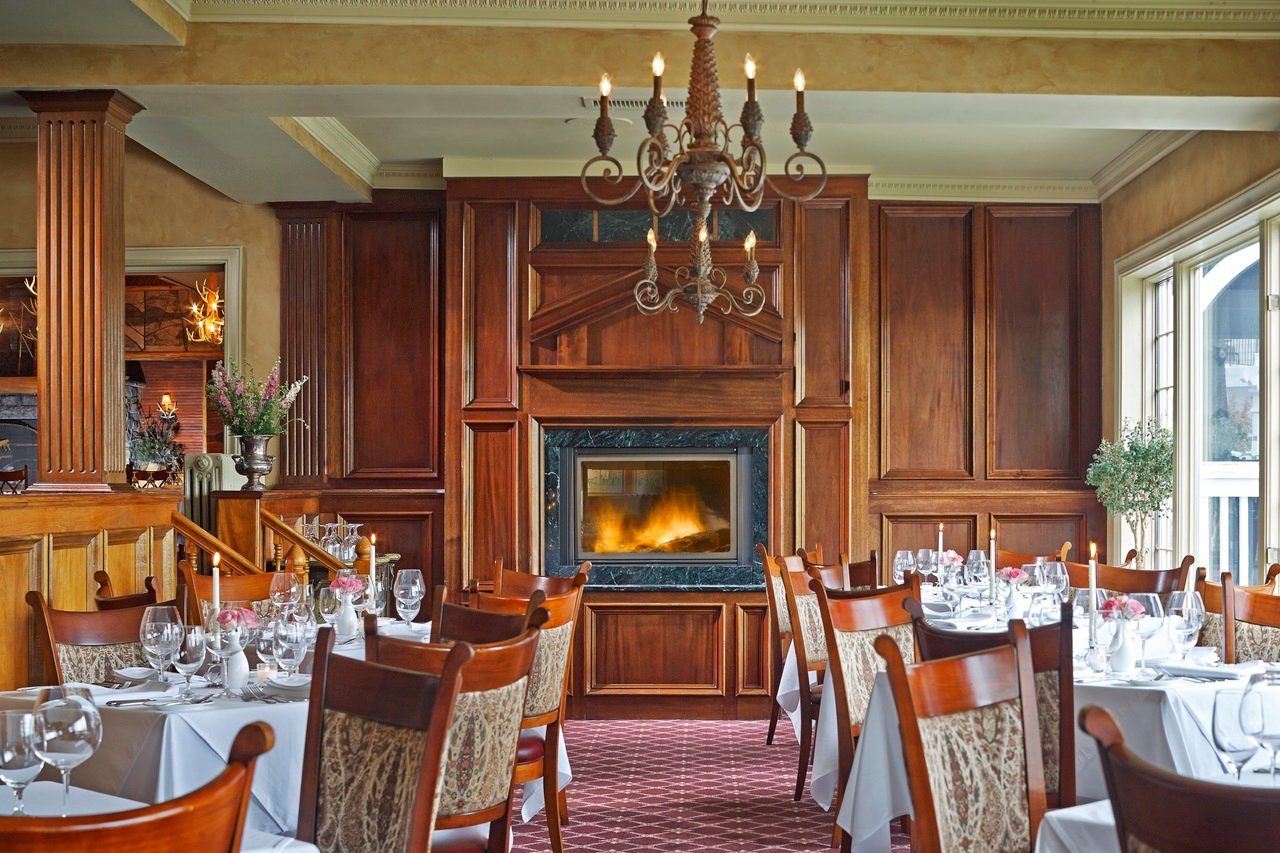 Mirror Lake Inn, at the table