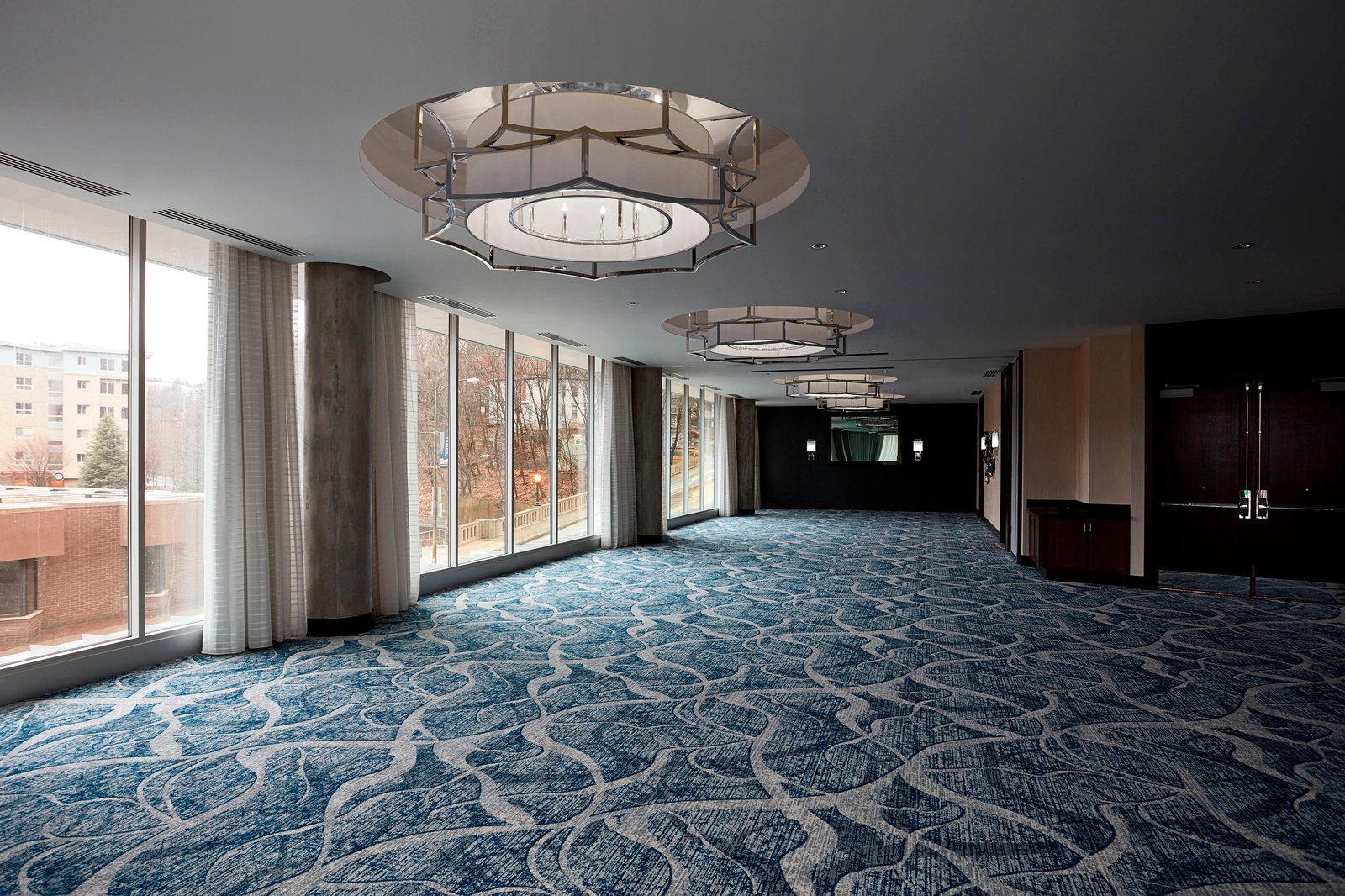 Ithaca Marriott Downtown on the Commons — vibe