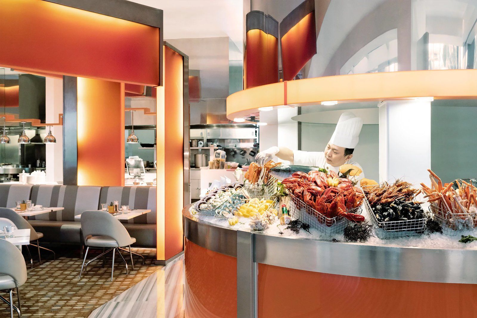 Shangri-La Singapore, at the table