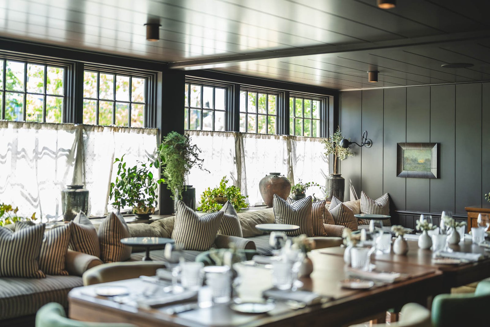Canoe Place Inn & Cottages, at the table