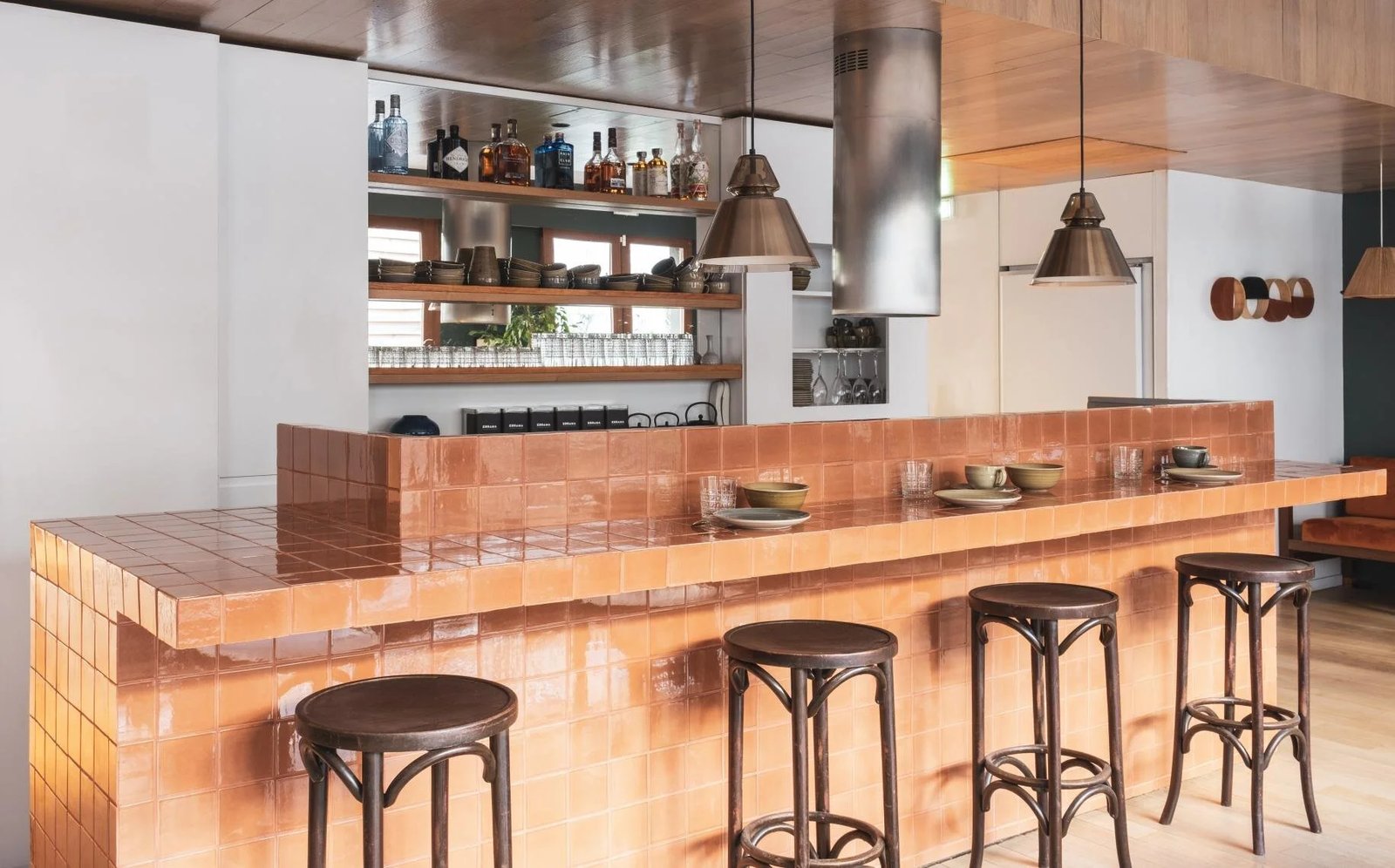 Hôtel Cabane — eat & drink
