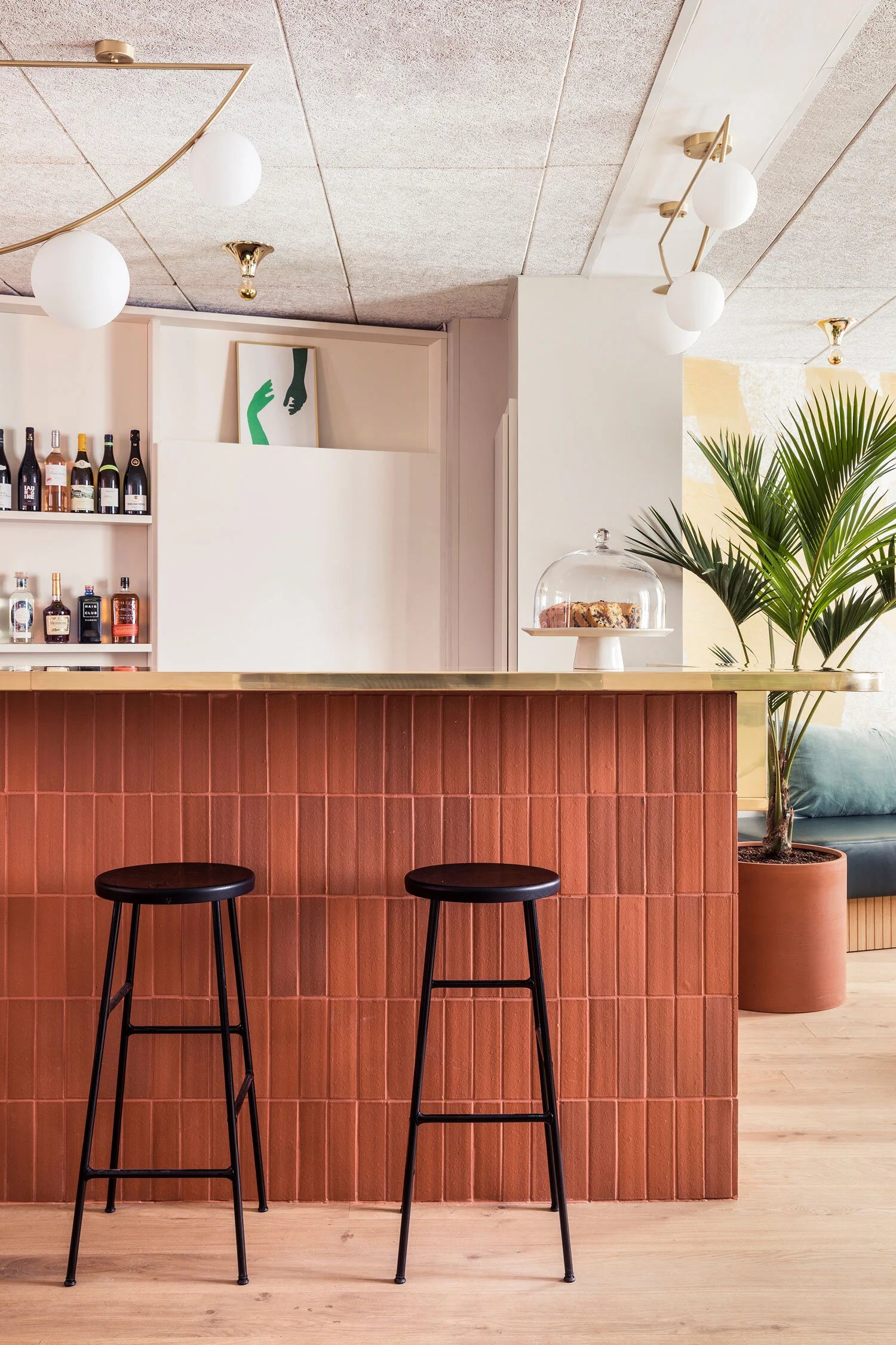 Hotel AMI — eat & drink